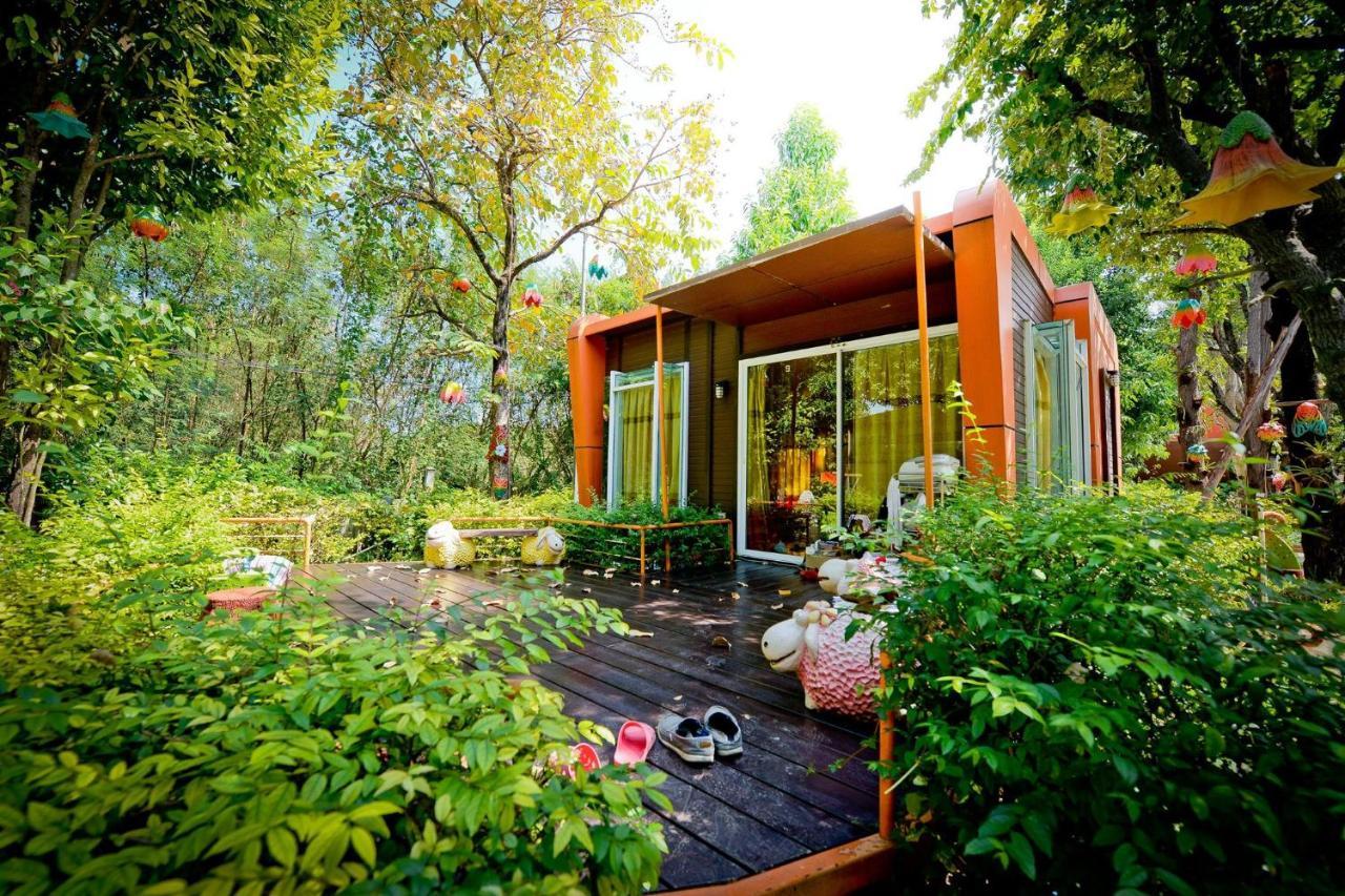 Energy Resort Nakhon Sawan Exterior foto